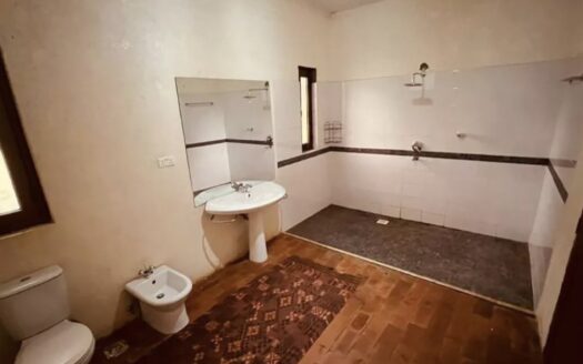 Kololo 4 BHK Malcolm X