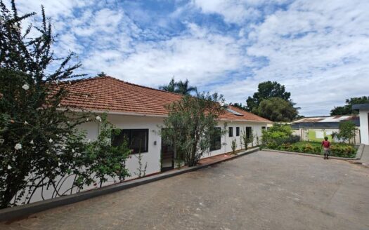 Kololo 6 BHK 57 decs